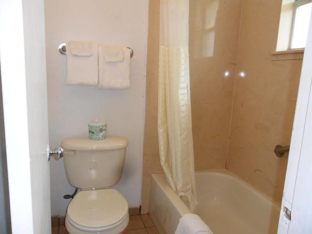 A-ok Motel Muenster