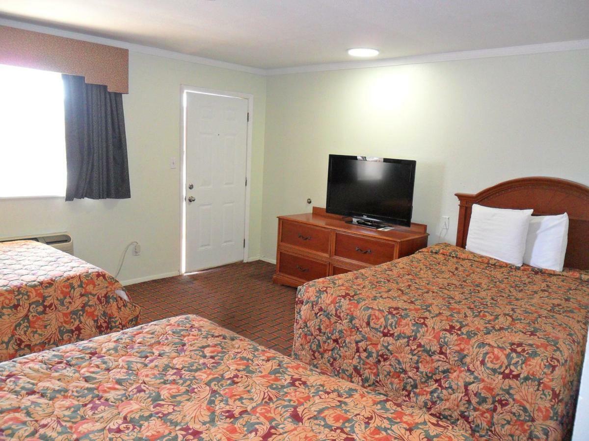 A-ok Motel 2*
